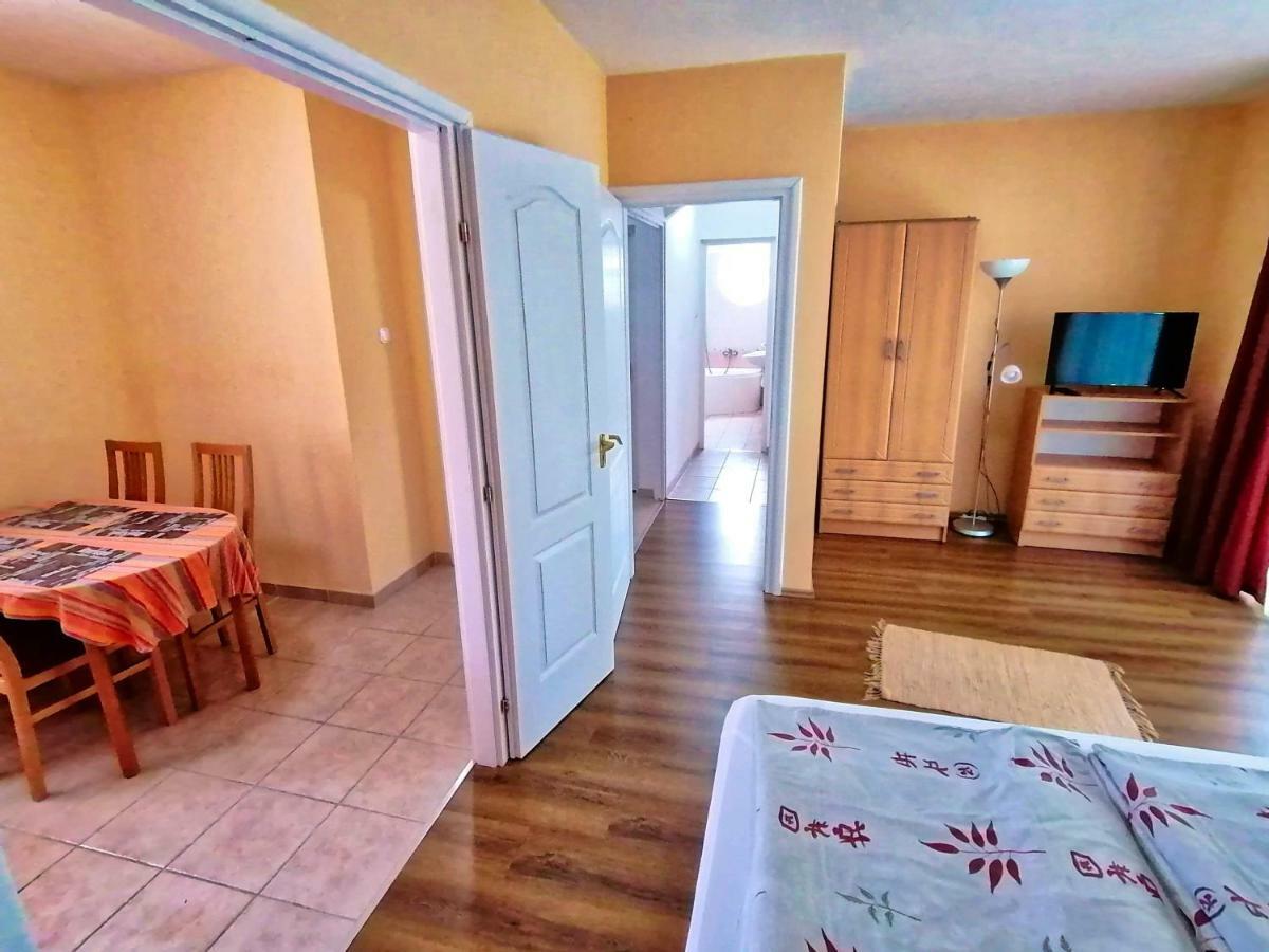 Villa Aida Apartman Hajdúszoboszló Exterior foto